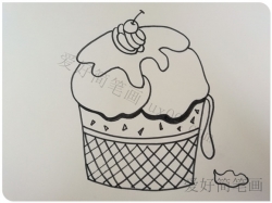 簡筆畫蛋糕奶油的畫法